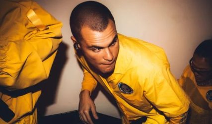 imgi_94_App_feed_desktop-fota_update_sm_4d9d7006-ac0f-4cdf-8b73-b80cf4c89268