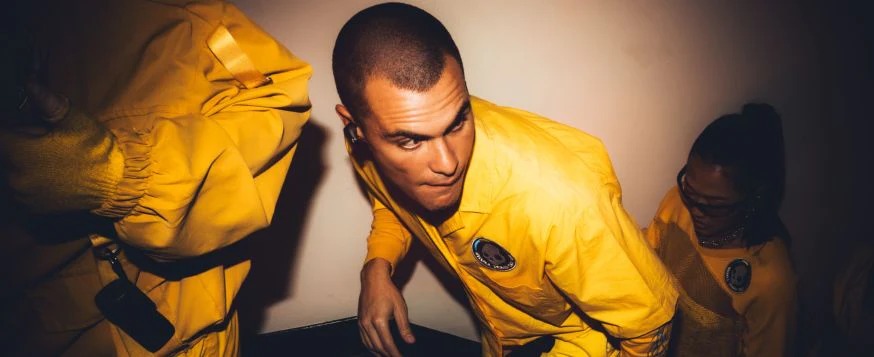 imgi_94_App_feed_desktop-fota_update_sm_4d9d7006-ac0f-4cdf-8b73-b80cf4c89268